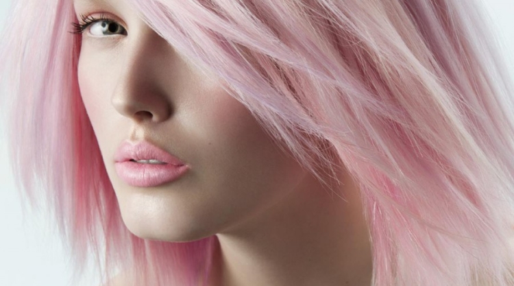 Nuances de blond à la mode : comment choisir sa couleur et ne pas se tromper