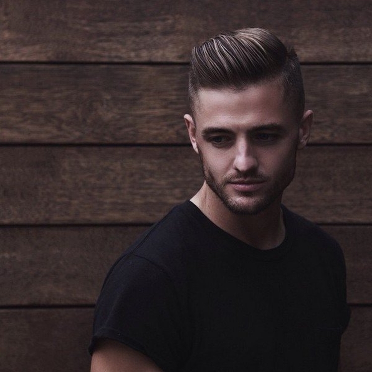 Coupes de cheveux pour hommes aux tempes rasées avec noms et exemples