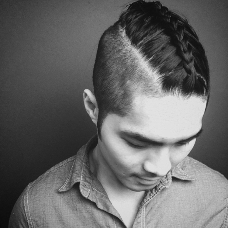 Coupes de cheveux pour hommes aux tempes rasées avec noms et exemples