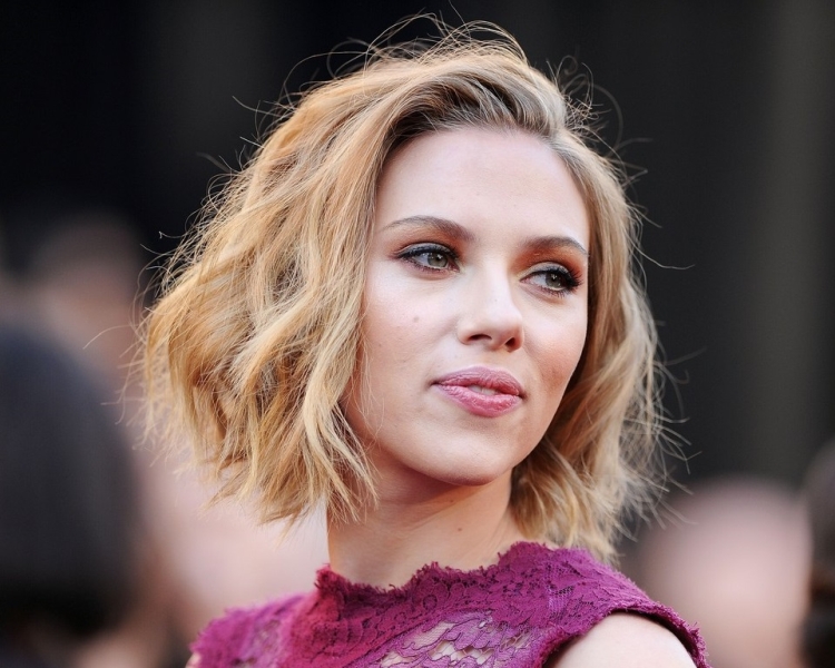 Boucles pour cheveux courts