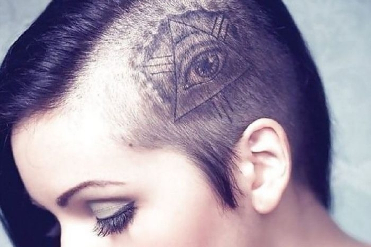 Coupes de cheveux pour femmes aux tempes rasées