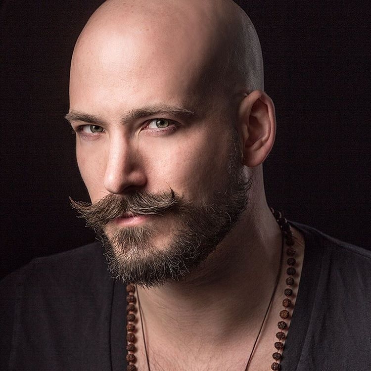 Types et formes de barbes populaires pour hommes avec exemples et noms