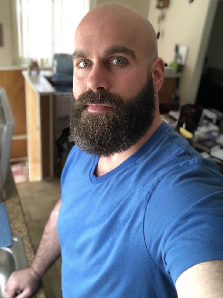 Types et formes de barbes populaires pour hommes avec exemples et noms