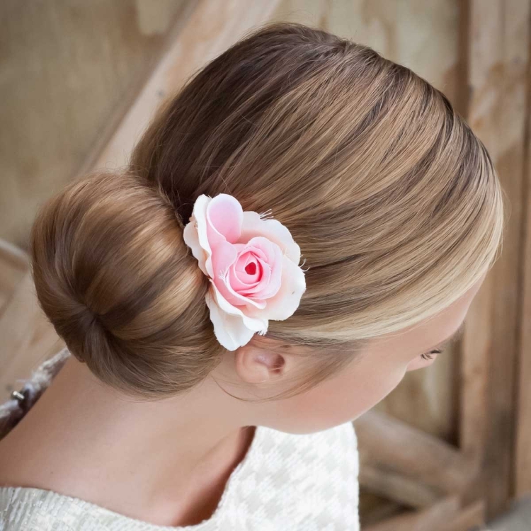 Donut coiffure étape par étape