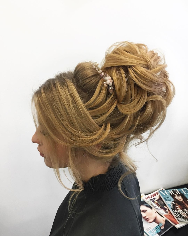 Donut coiffure étape par étape