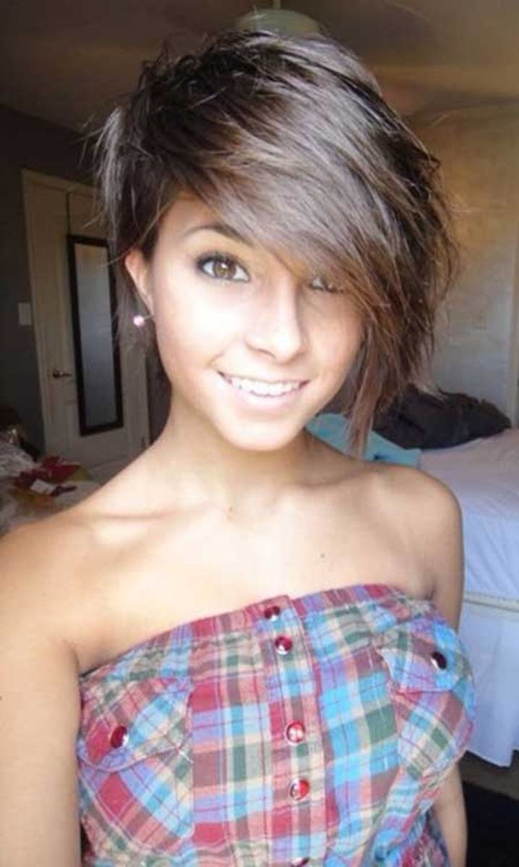 Coupes de cheveux courtes pour les adolescentes