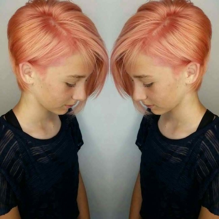 Coupes de cheveux courtes pour les filles 7-8 ans