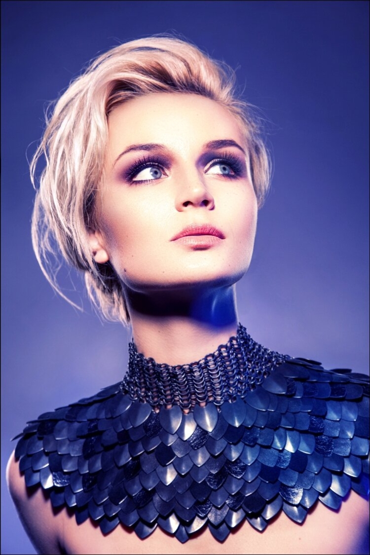 La coiffure de Polina Gagarina