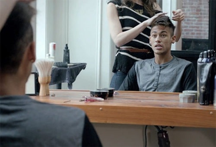 La photo de coiffure de Neymar et comment faire de même