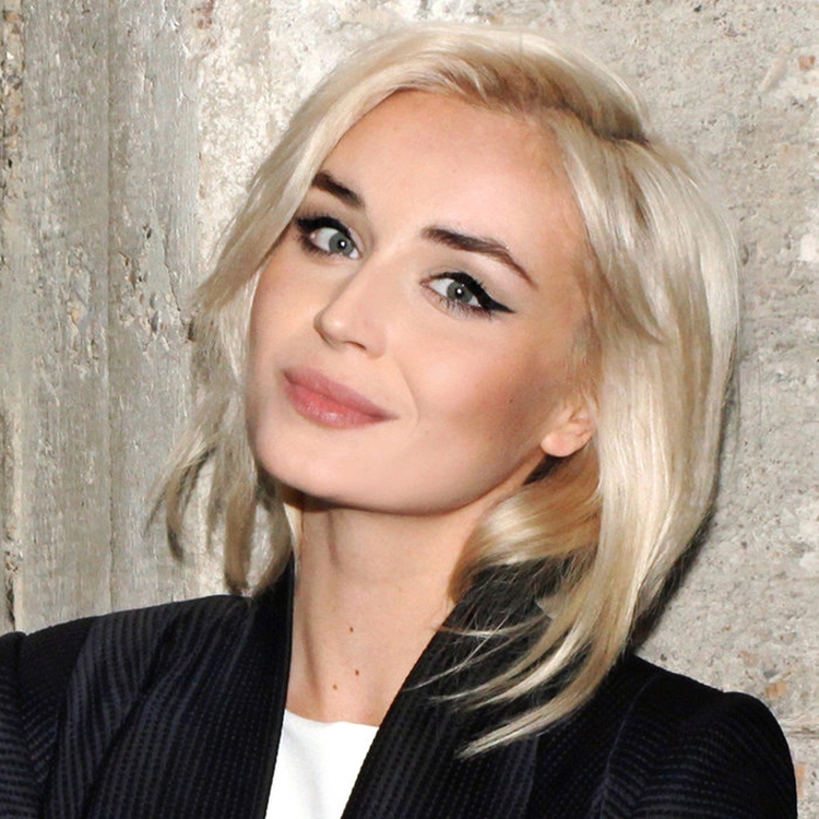 La coiffure de Polina Gagarina