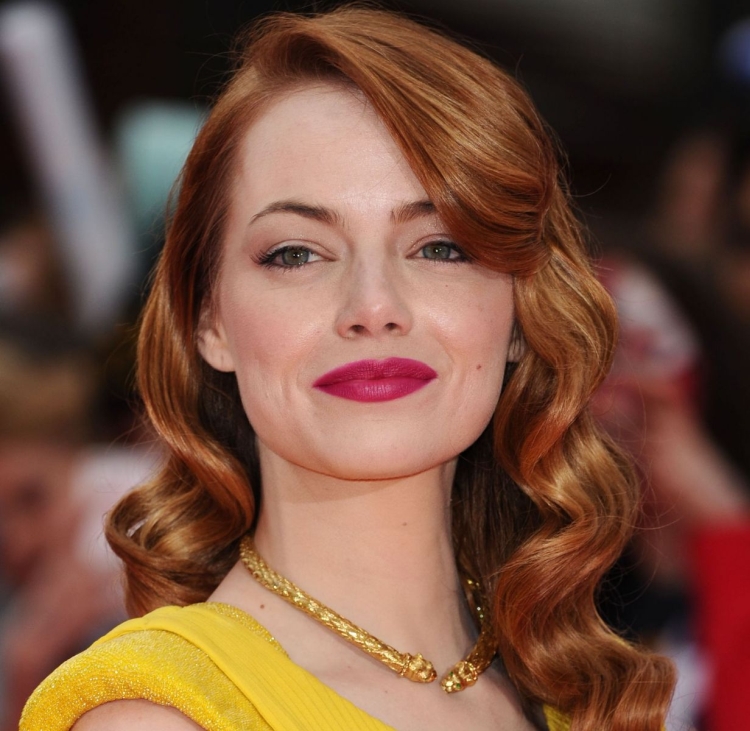 Boucles hollywoodiennes à la maison