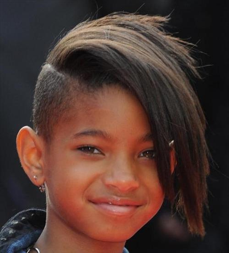 Coupes de cheveux courtes pour les filles 7-8 ans
