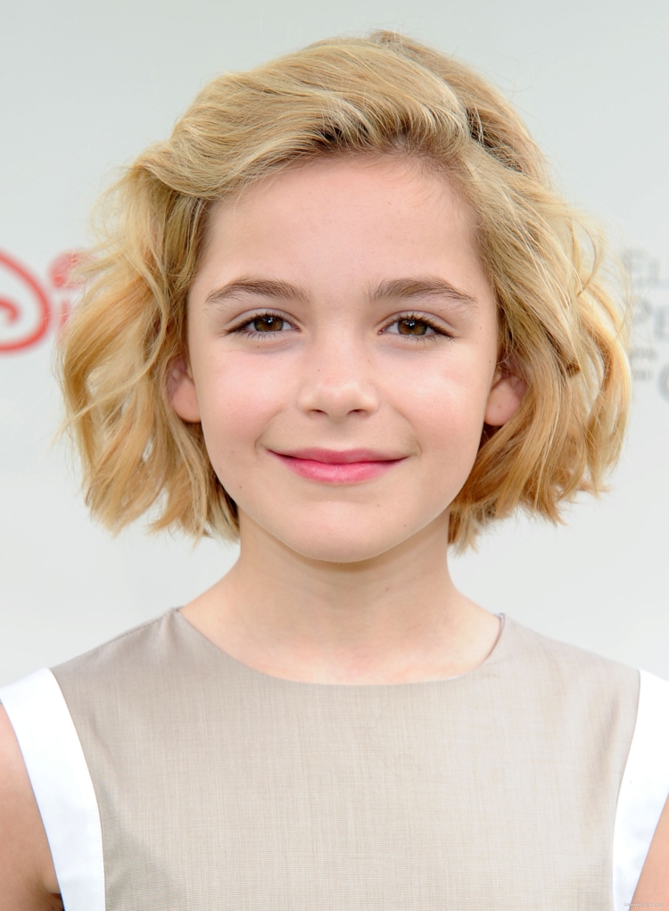 Coupes de cheveux courtes pour les filles 7-8 ans