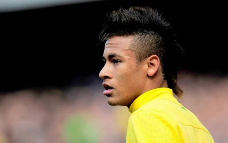 La photo de coiffure de Neymar et comment faire de même