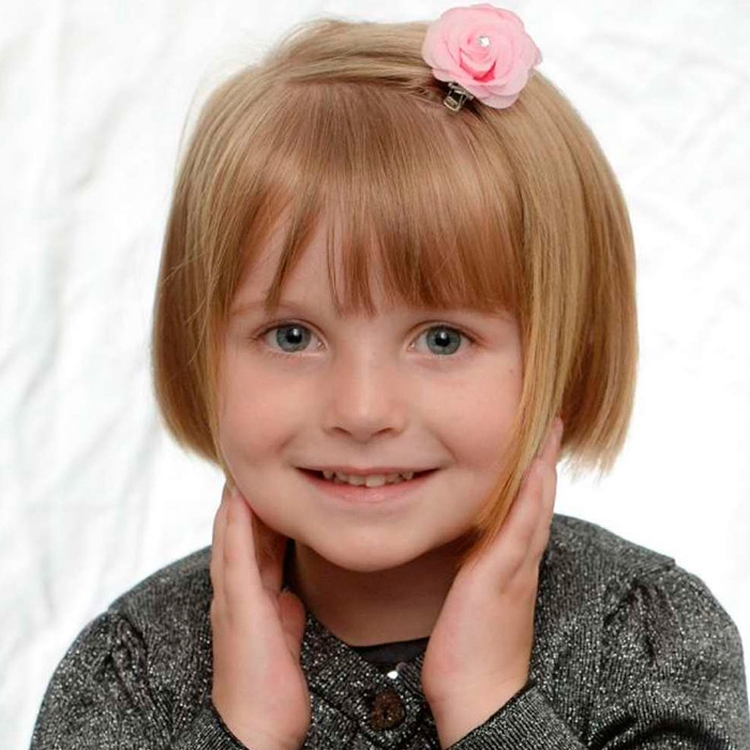 Coupes de cheveux courtes pour les filles 7-8 ans