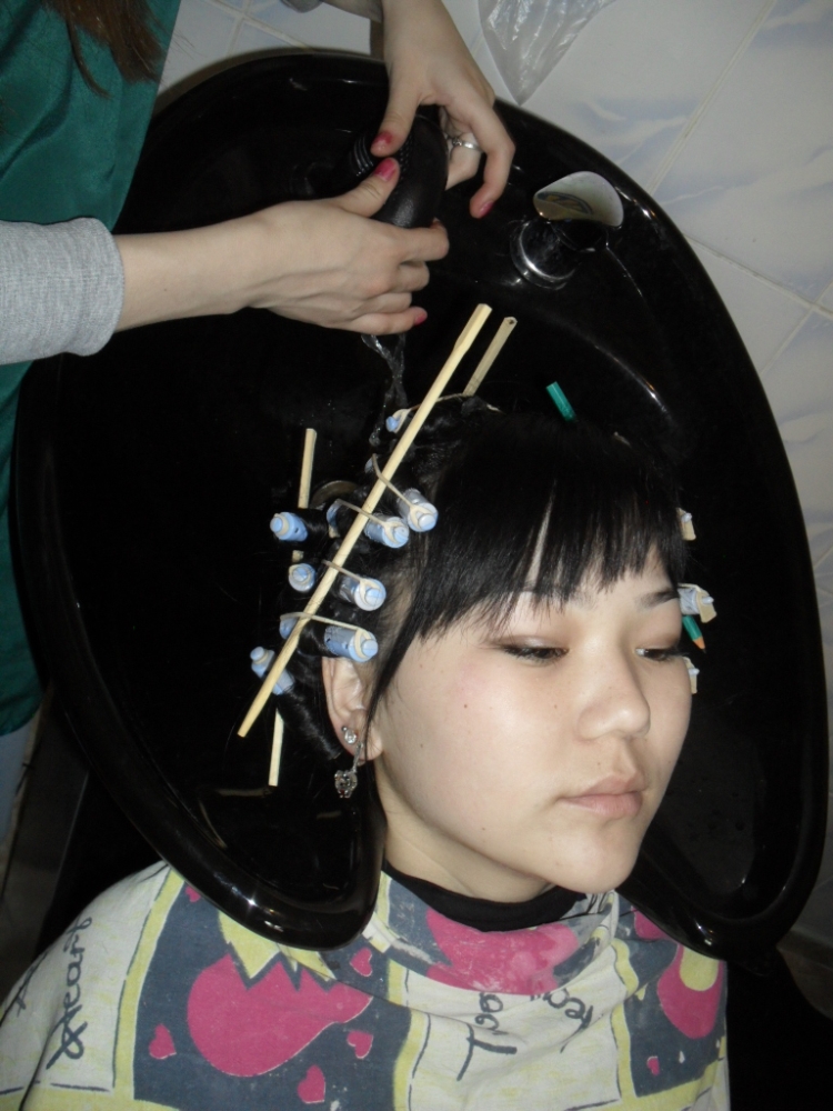 Permanente pour cheveux mi-longs
