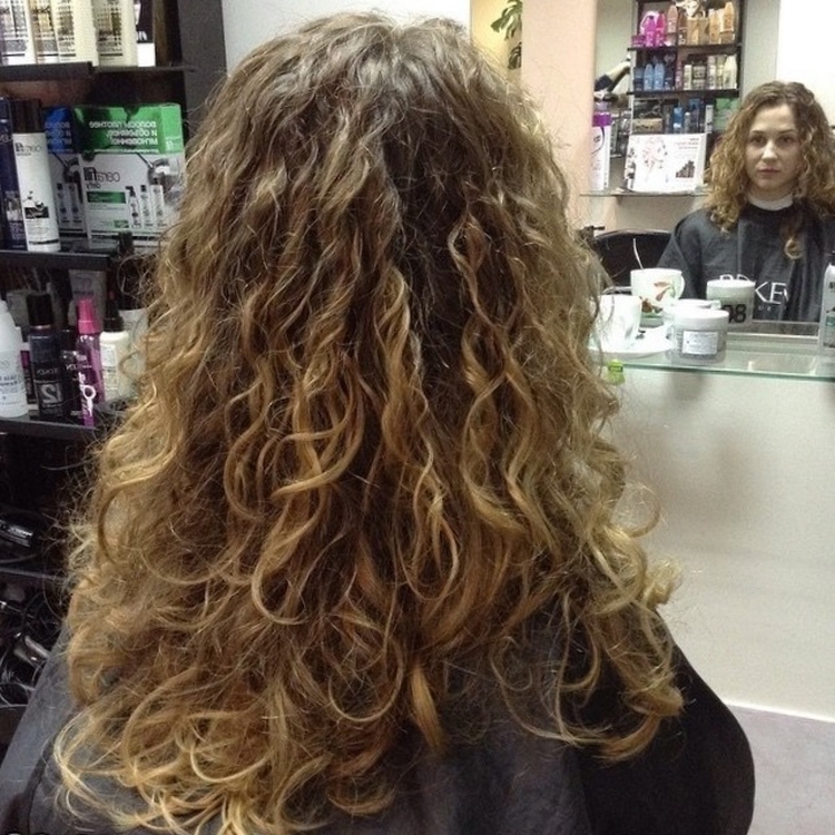 Permanente pour cheveux longs