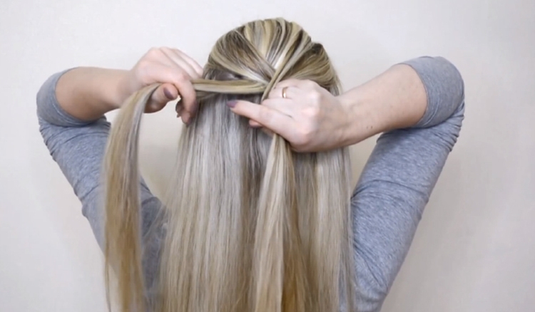 Tresse inversée comment tisser des instructions étape par étape