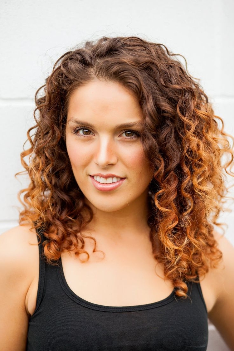 Permanente pour cheveux mi-longs