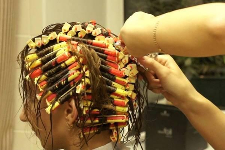 Permanente de cheveux