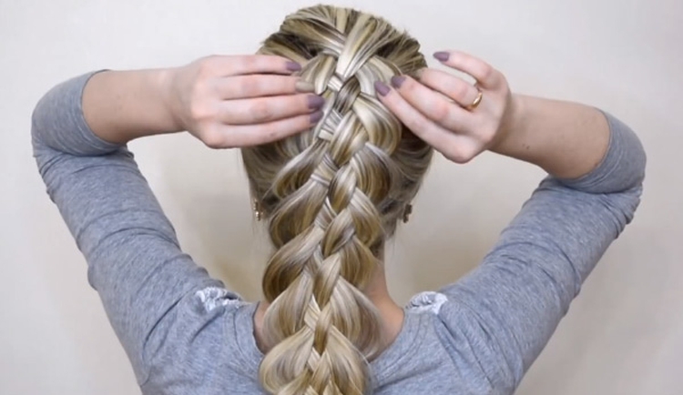 Tresse inversée comment tisser des instructions étape par étape