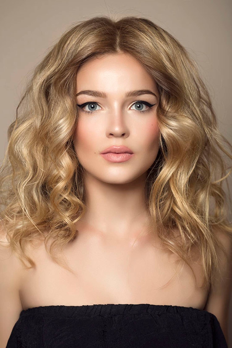 Sculpter les cheveux moyens, longs et courts