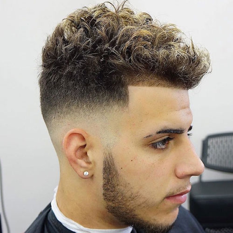 Coupes de cheveux pour hommes pour cheveux bouclés