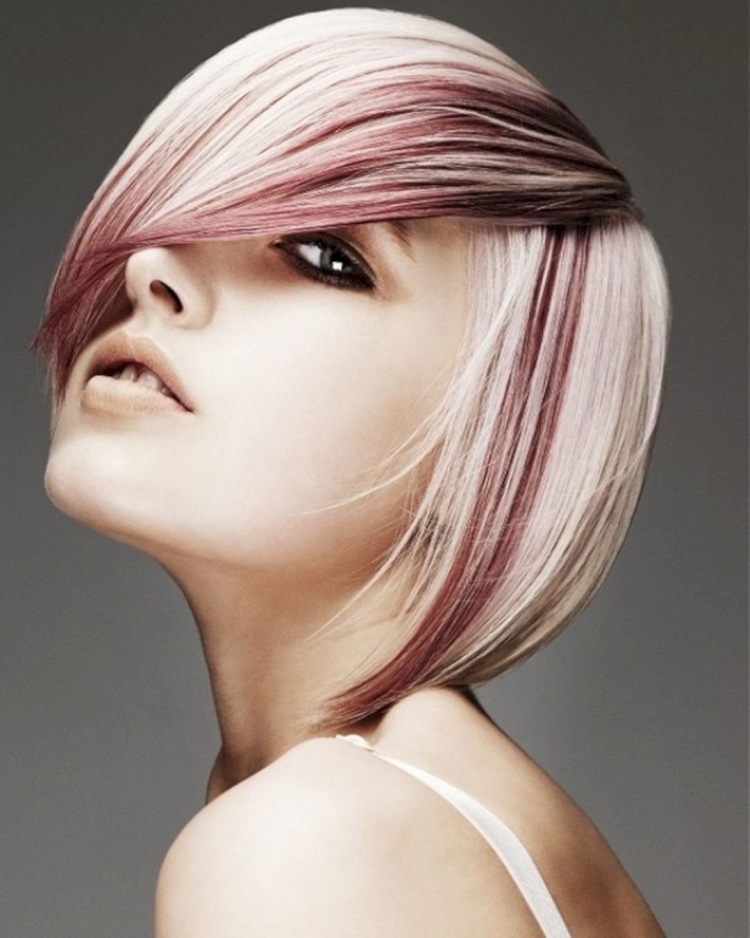 Mise en valeur des cheveux en deux couleurs