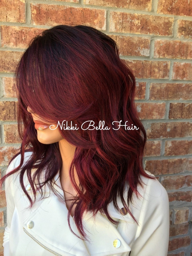Couleur de cheveux cerise mûre