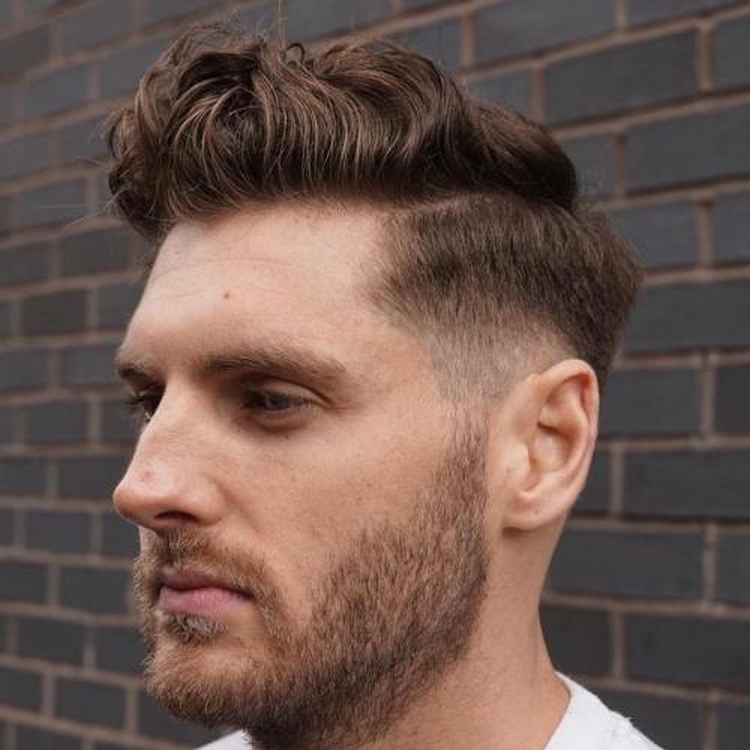 Coupes de cheveux pour hommes pour cheveux bouclés