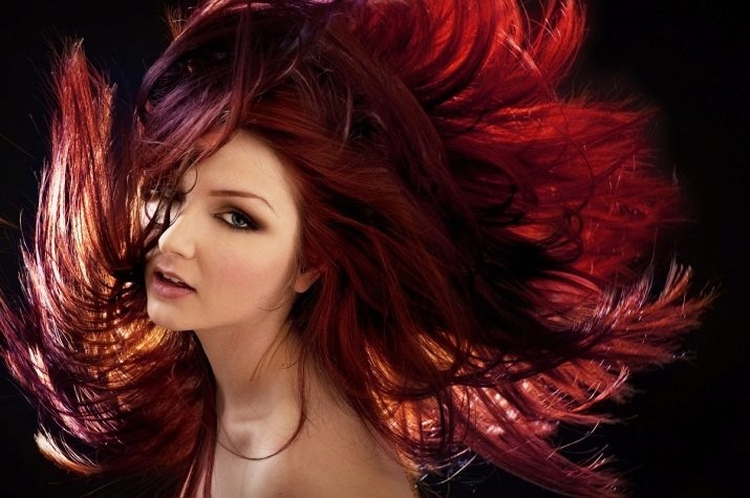 Couleur de cheveux cerise mûre