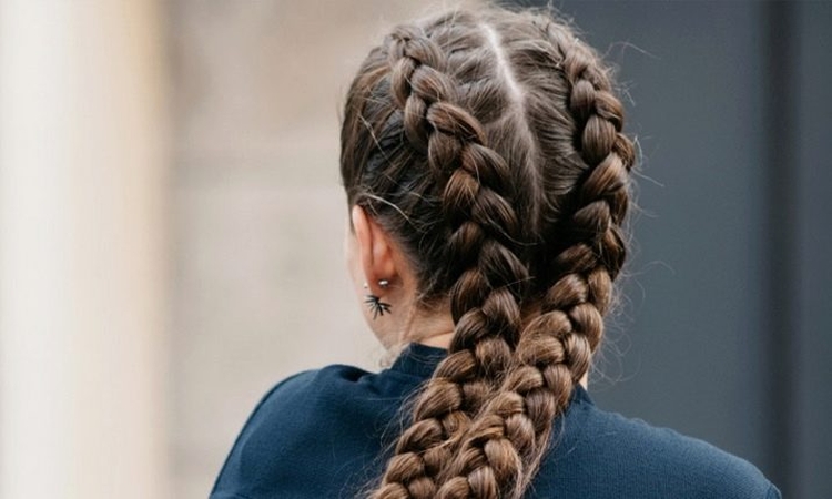 Comment tresser deux tresses latérales de vous-même