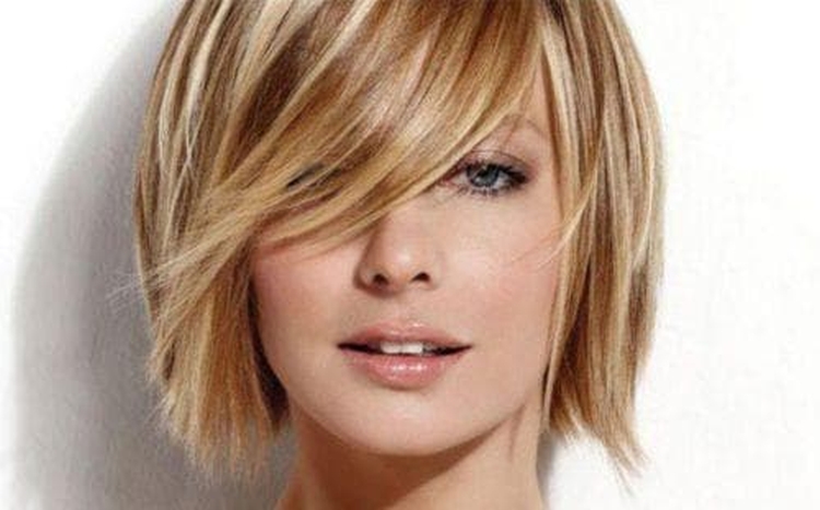 Mèches colorées pour cheveux courts