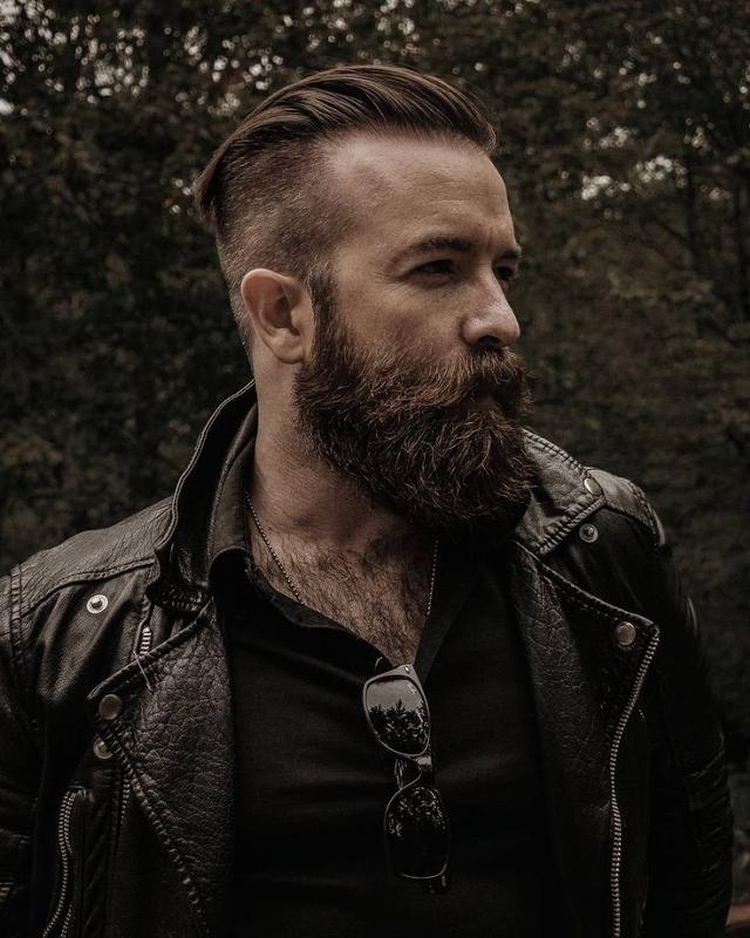 Coupes de cheveux brutales pour hommes
