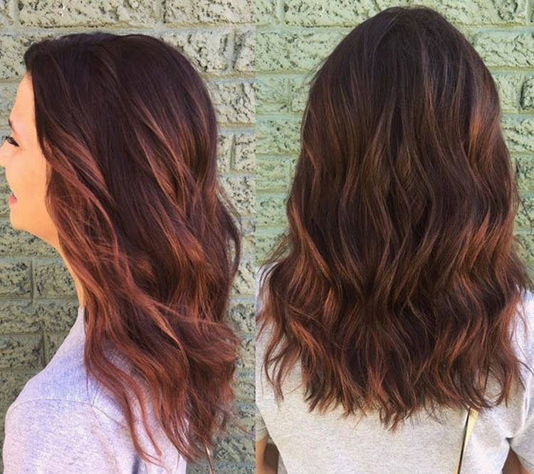 Photo couleur de cheveux acajou