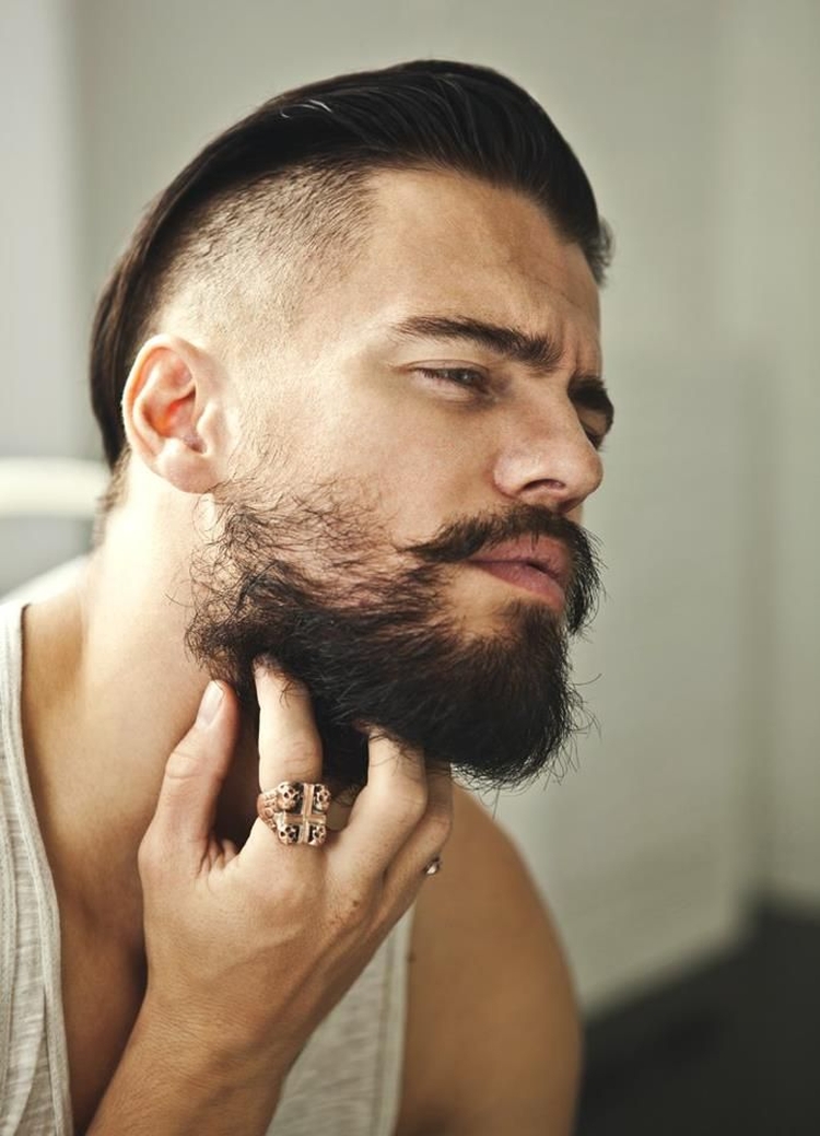 Coupes de cheveux brutales pour hommes