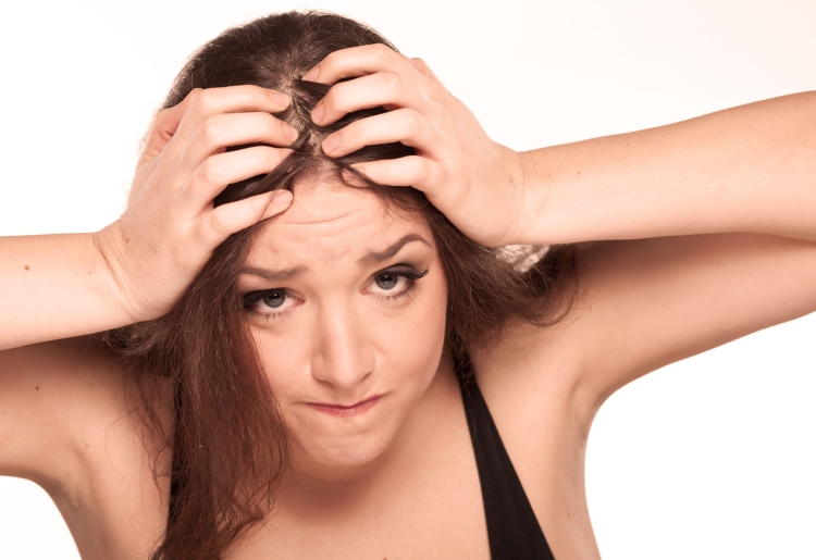 Remèdes populaires pour la perte de cheveux chez les femmes à la maison