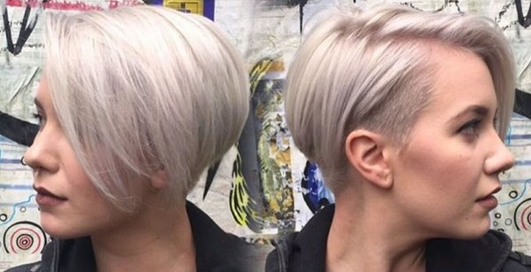 Coupe de cheveux pour cheveux courts avec une frange