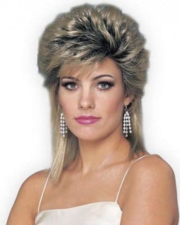 Coupes de cheveux ultra courtes pour femmes