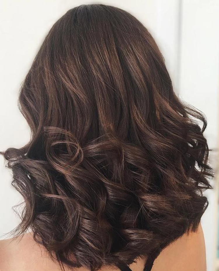 Photo couleur de cheveux acajou