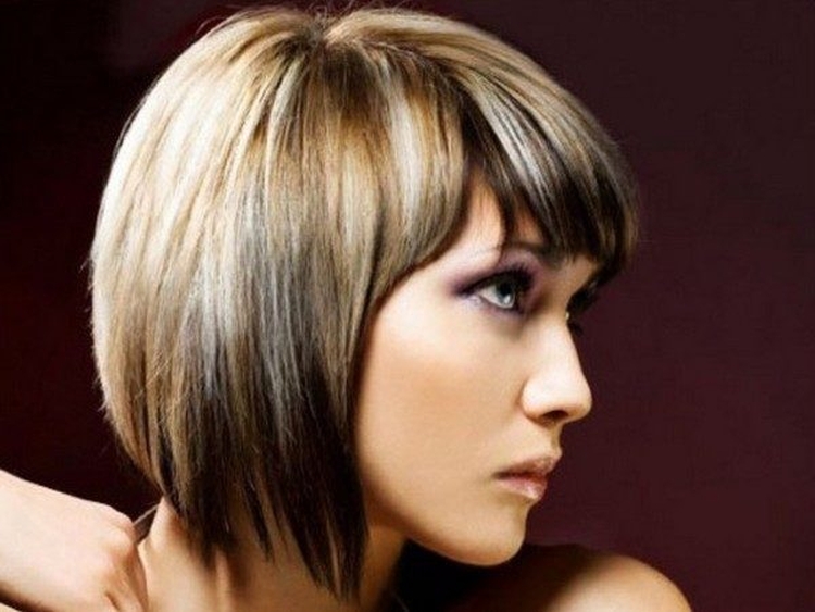 Mèches colorées pour cheveux courts