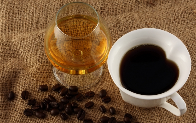 Masque capillaire au café