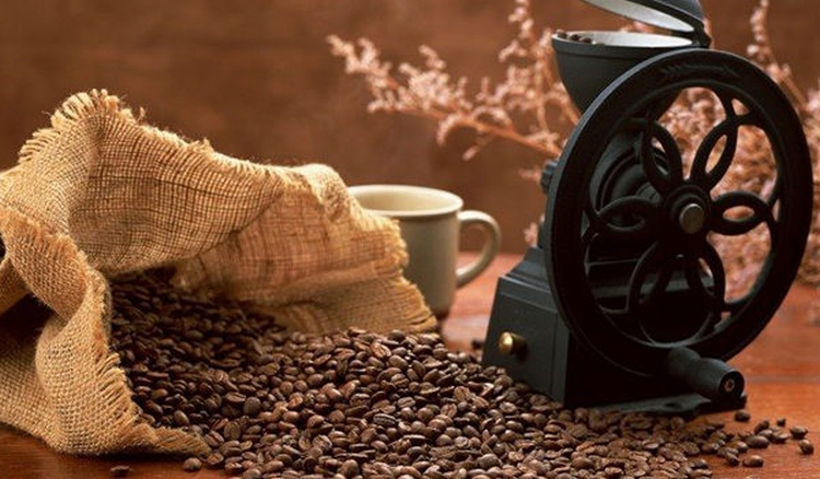 Masque capillaire au café