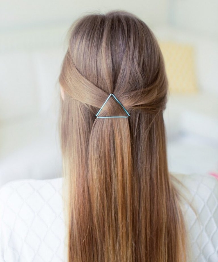 Coiffures légères aux cheveux dénoués