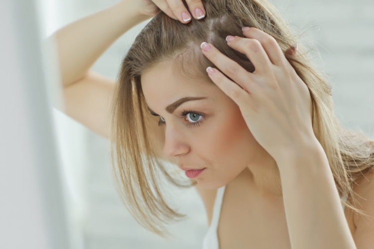 Remèdes populaires pour la perte de cheveux chez les femmes à la maison