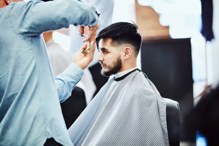 Coupes de cheveux brutales pour hommes