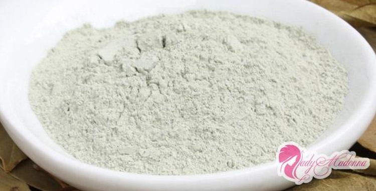 Argile blanche pour les cheveux
