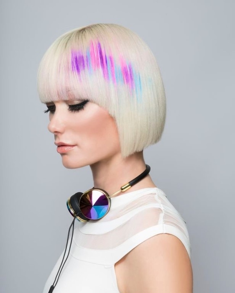 Coloration pour photo cheveux noirs courts