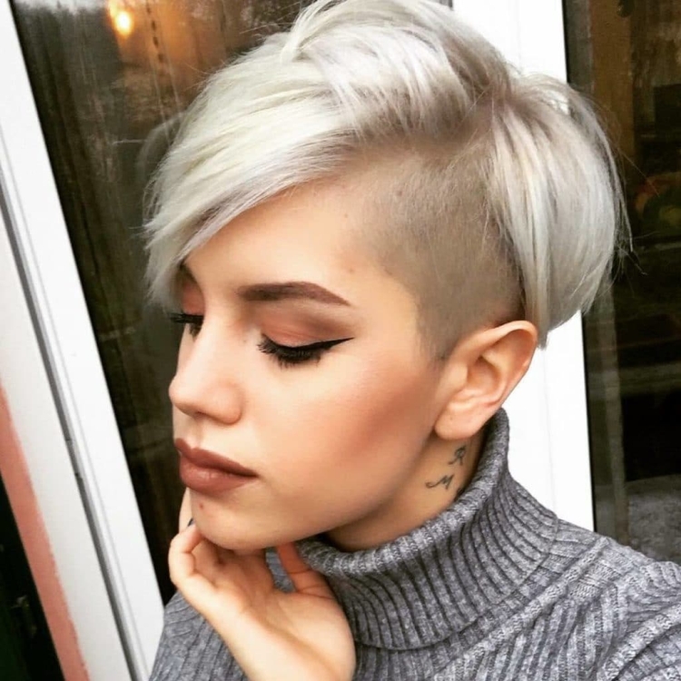 Coupes de cheveux ultra courtes pour femmes