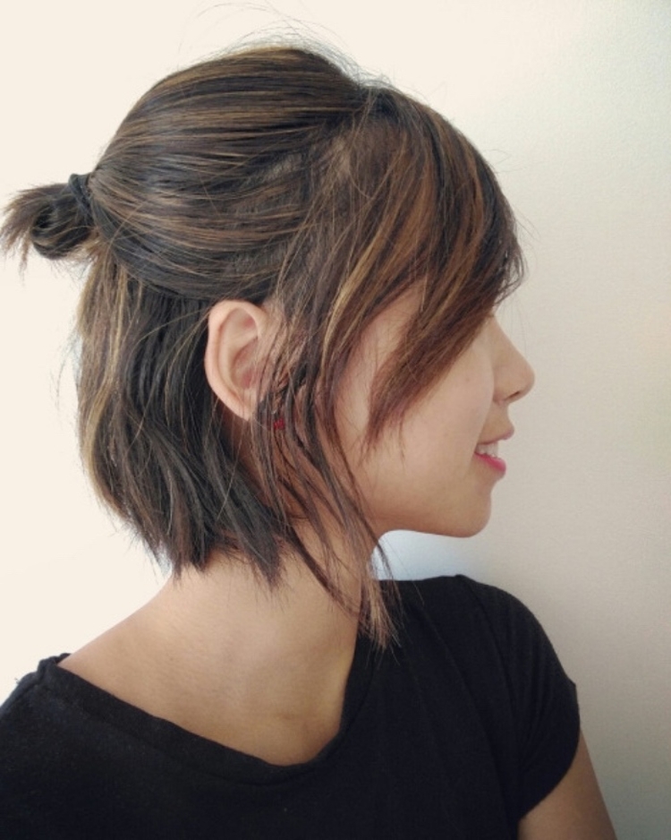 Coiffures légères aux cheveux dénoués